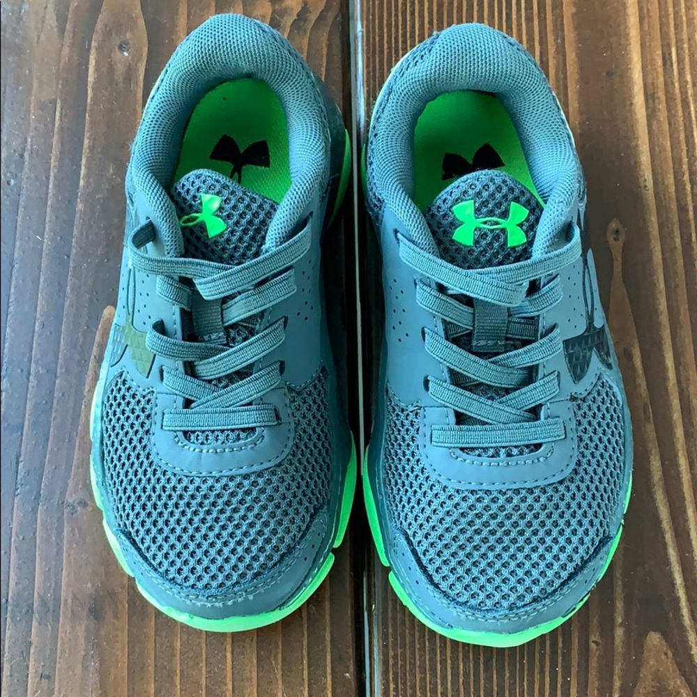 Under Armour size 11K